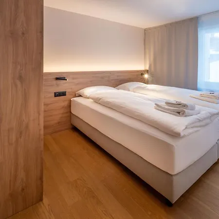 Horu- New & Luxury & Access Sunnegga * ツェルマット