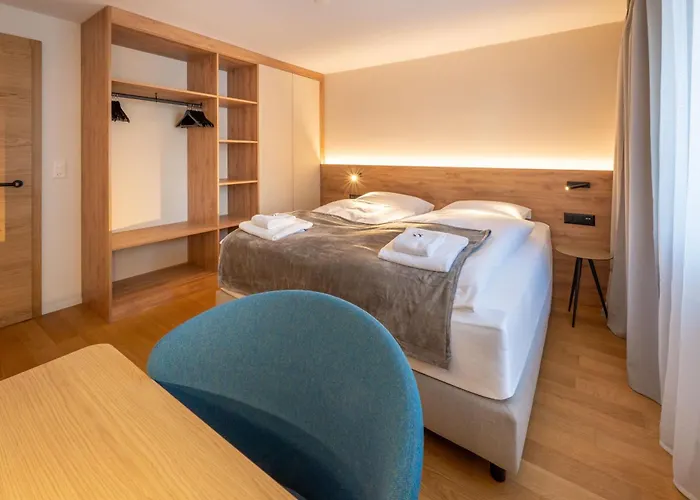 Horu- New & Luxury & Access Sunnegga Apartment Zermatt