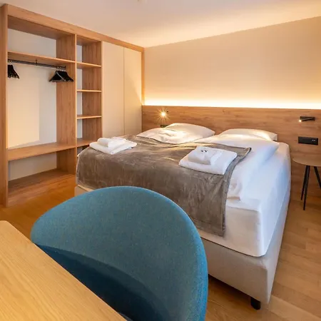 Horu- New & Luxury & Access Sunnegga Apartament Zermatt